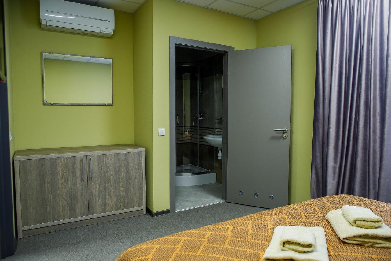 Hôtel Olimpiyskiy à Minsk Extérieur photo